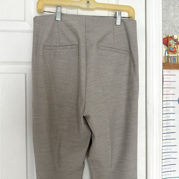 NWT ZARA Flare with cuts Women’s pants Medium Grey tan high rise - Picture 7 of 8